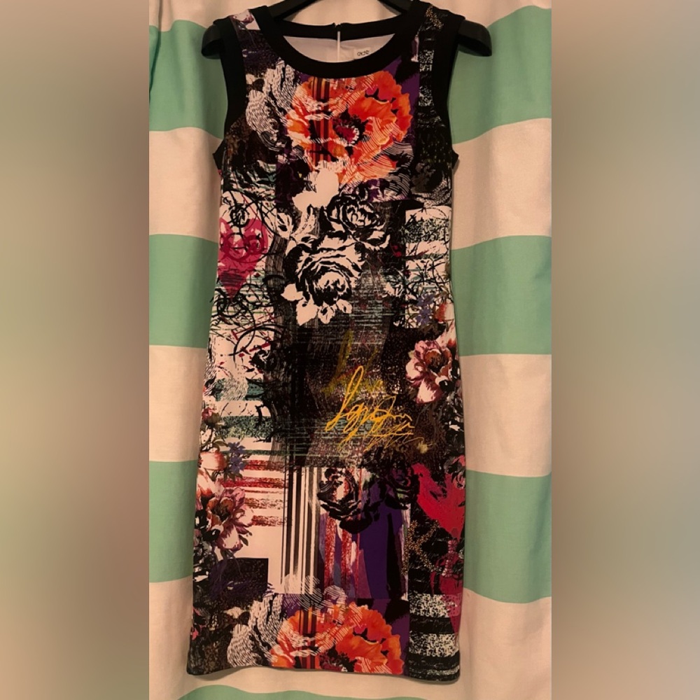 Women's dress